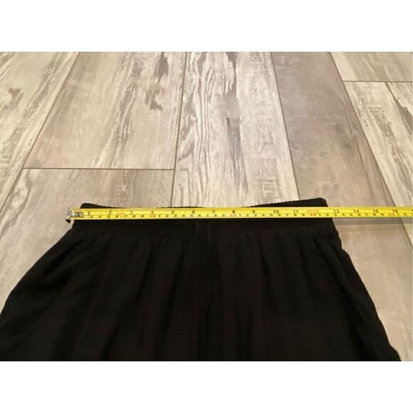 Merona black, mini skirt, size XS - Picture 6 of 8